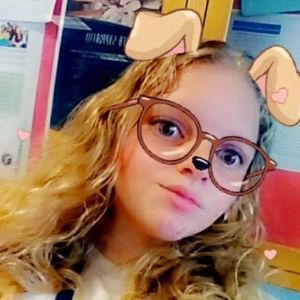 Meet your Posher, Evelyn